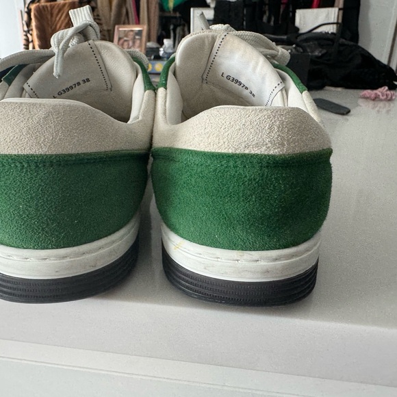 Chanel 2023 sneakers - Picture 3 of 6